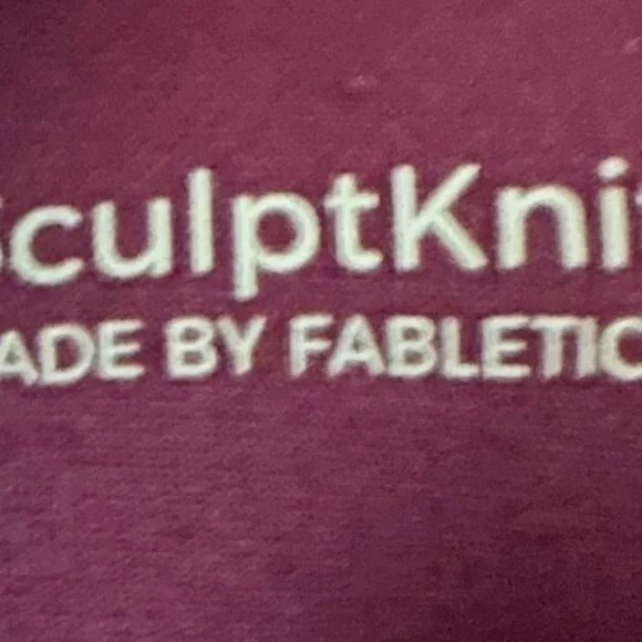 Fabletics, purple leggings - Picture 3 of 3